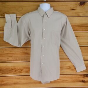 Mens Van Heusen Poplin Dress Shirt for Sale up to 90% Off: Poshmark